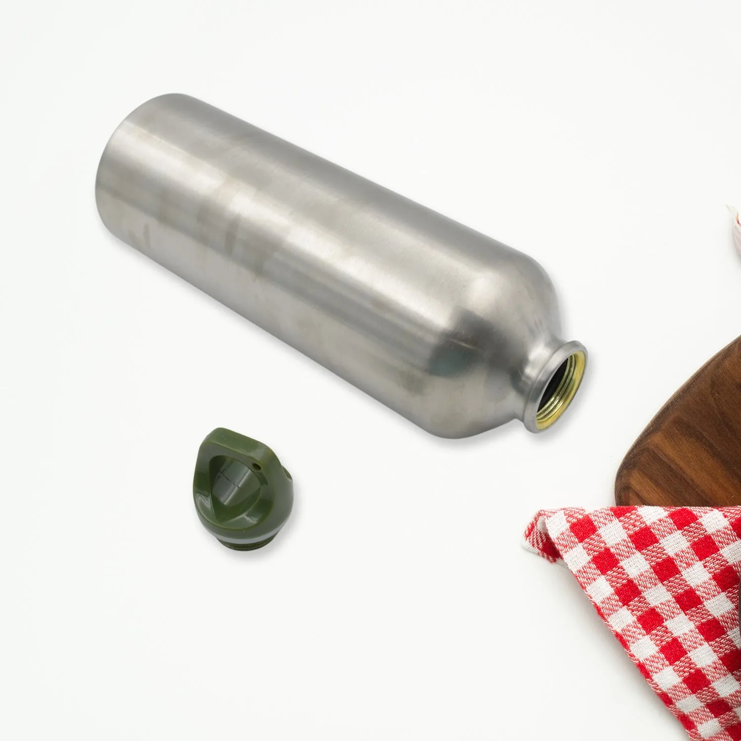 8312 Stainless Steel Water Bottle, Fridge Water Bottle, Stainless Steel Water Bottle Leak Proof, Rust Proof, Hot & Cold Drinks, Gym Sipper BPA Free Food Grade Quality Silver Color, Steel fridge Bottle For office/Gym/School 750Ml